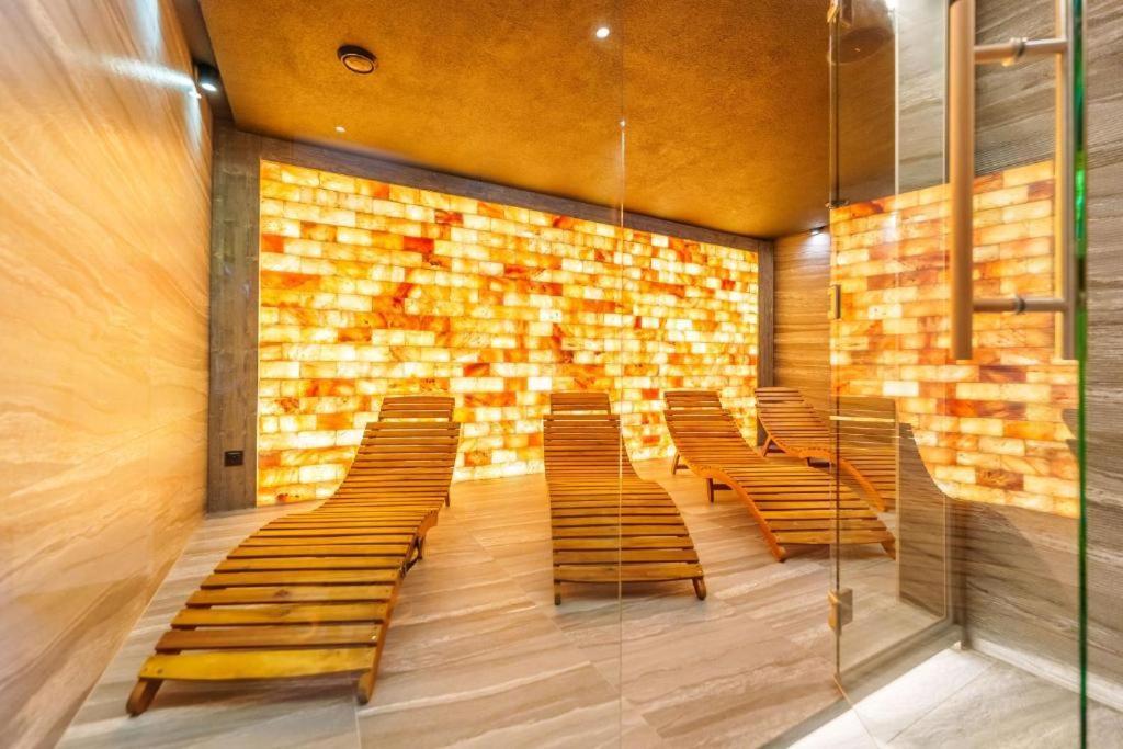 Akces Apartamenty Kasprowicza 20C- Basen, Sauny, Jacuzzi, Silownia W Cenie - Schwimmbad, Saunen, Jacuzzi, Fitnessstudio Im Preis 科沃布热格 外观 照片