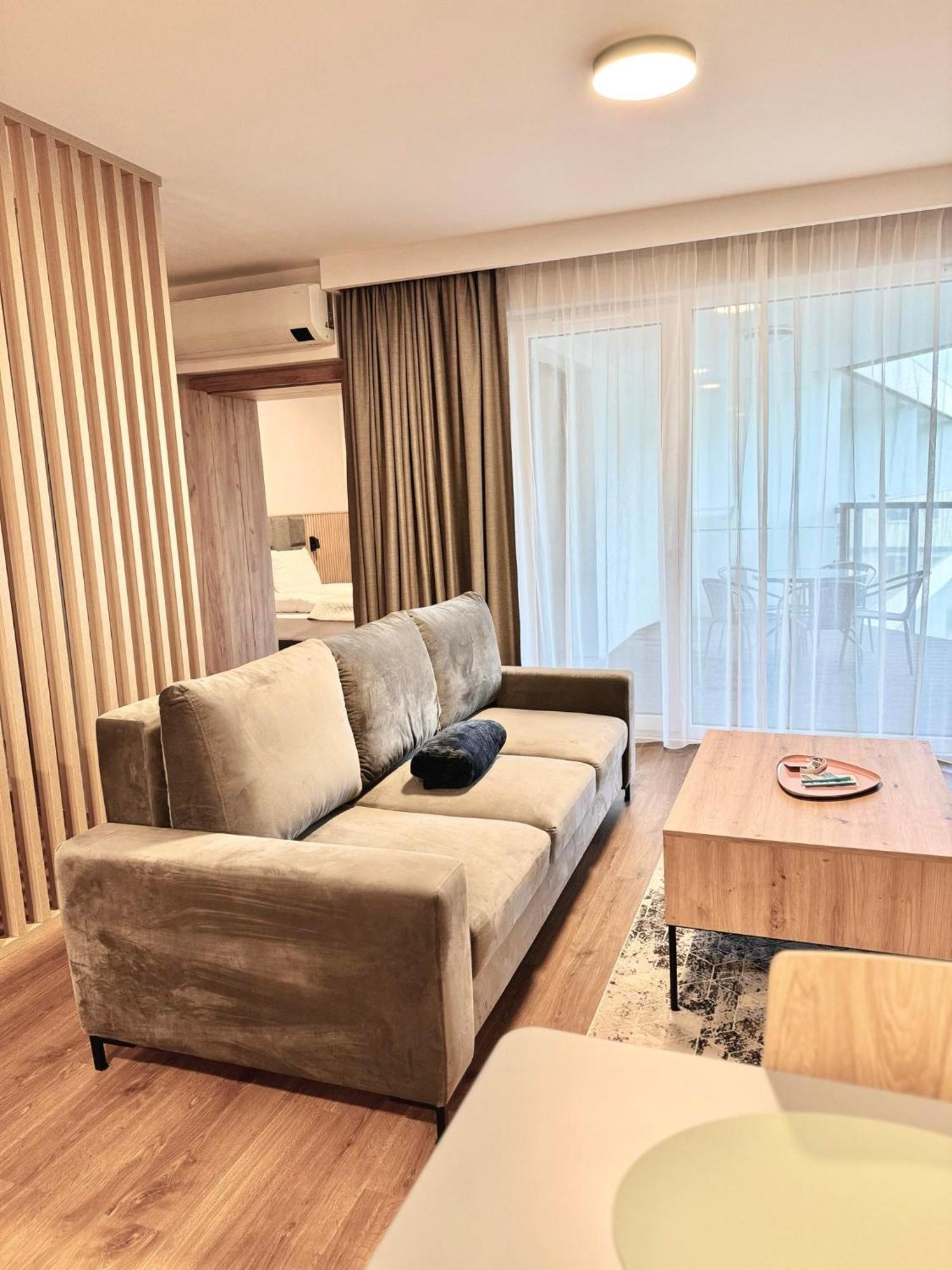 Akces Apartamenty Kasprowicza 20C- Basen, Sauny, Jacuzzi, Silownia W Cenie - Schwimmbad, Saunen, Jacuzzi, Fitnessstudio Im Preis 科沃布热格 外观 照片